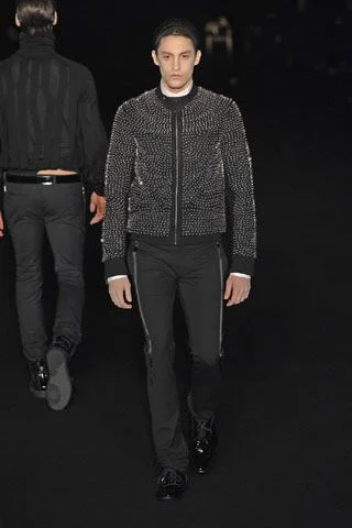 Look 27